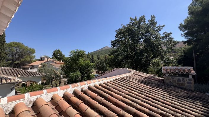 Image No.33-5 Bed Country House for sale