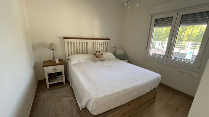 Image No.8-5 Bed Country House for sale