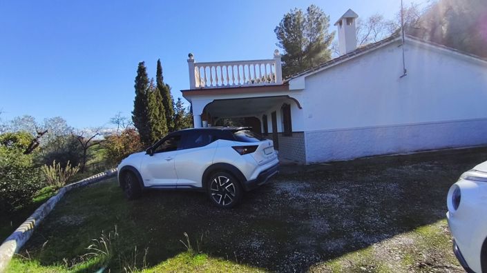 Image No.17-3 Bed Country House for sale