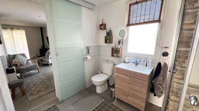 3eab98e02be0d22bed243a16ecbf4bf3780c7269dbb