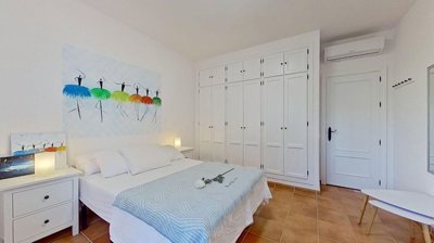 94f572bd4947f386cf173a1eed5ceabd7809e4c0f0d