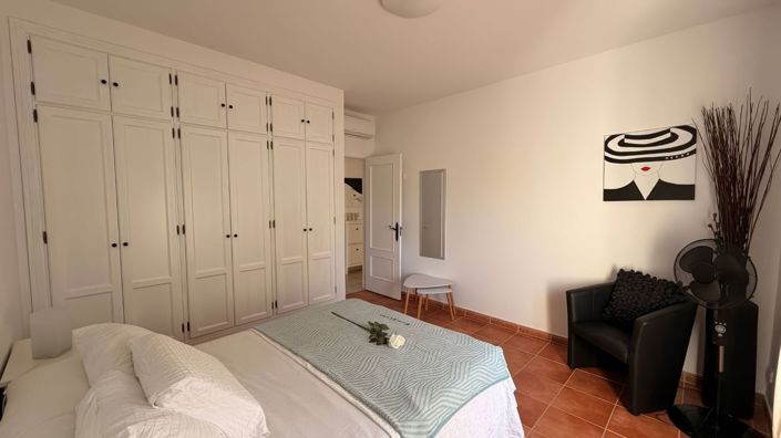 Image No.13-3 Bed Country House for sale