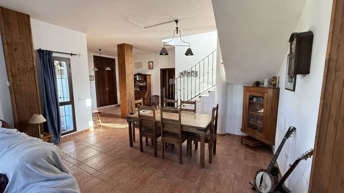 Image No.13-4 Bed Villa for sale