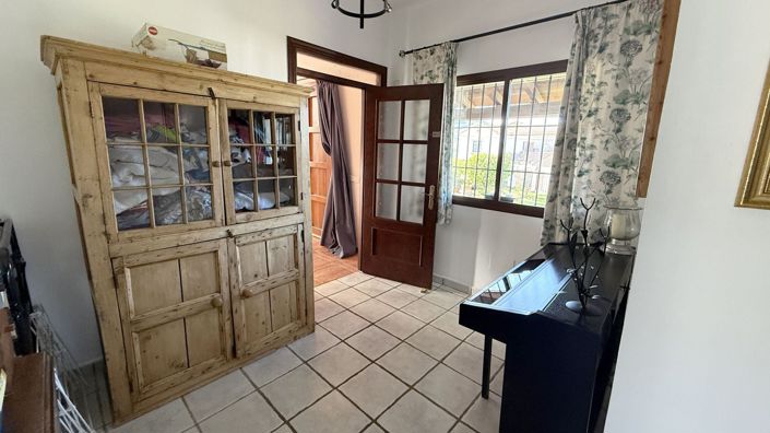 Image No.13-4 Bed Villa for sale