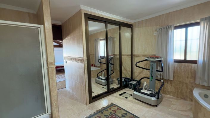 Image No.20-4 Bed Villa for sale