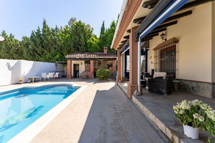 Image No.3-Villa de 4 chambres à vendre à Alhaurín el Grande