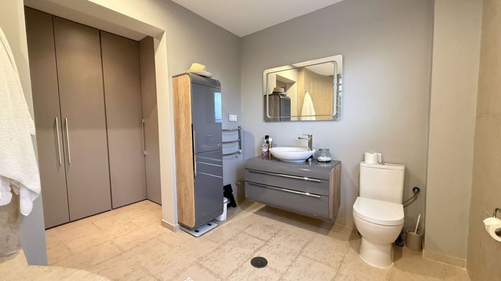 Image No.13-4 Bed Villa for sale