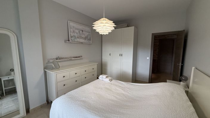 Image No.18-4 Bed Villa for sale