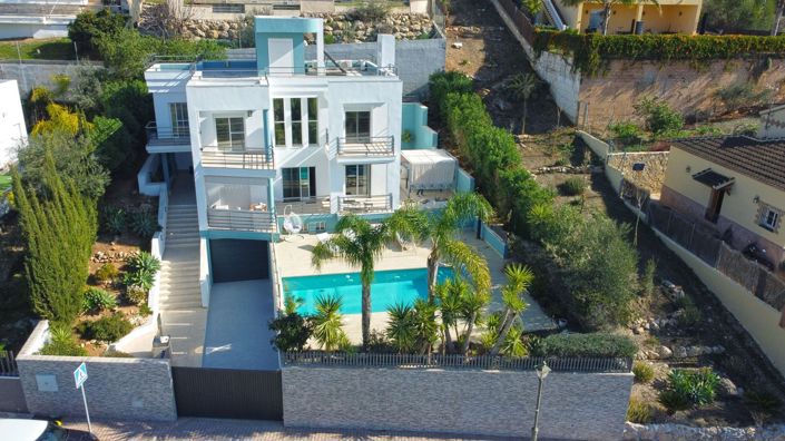 Image No.3-4 Bed Villa for sale