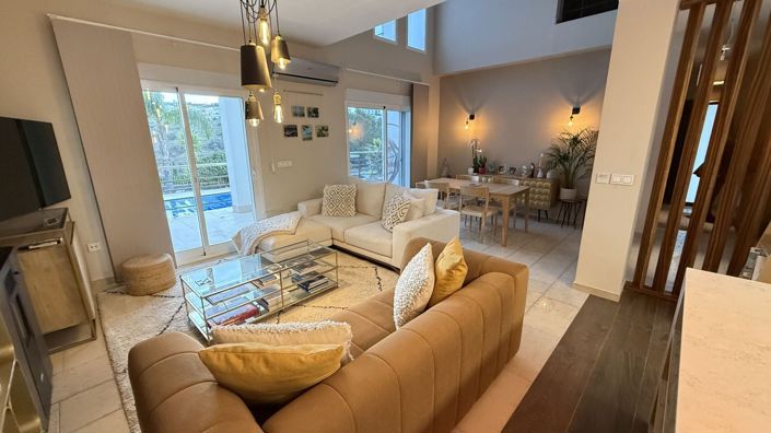 Image No.7-4 Bed Villa for sale