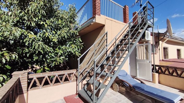 Image No.22-5 Bed Country House for sale