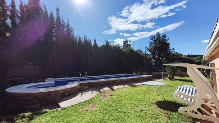 Image No.27-5 Bed Country House for sale