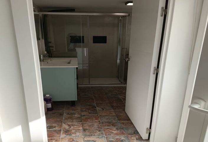 Image No.13-3 Bed Townhouse for sale