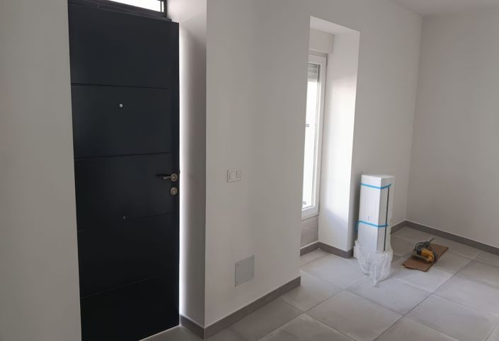 Image No.5-3 Bed Townhouse for sale