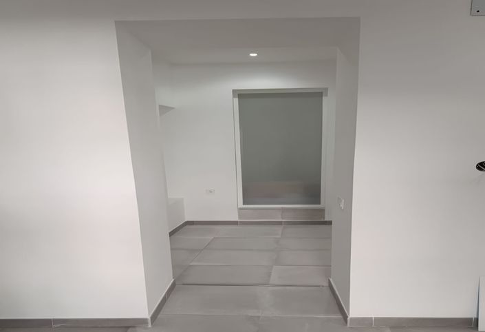 Image No.10-3 Bed Townhouse for sale