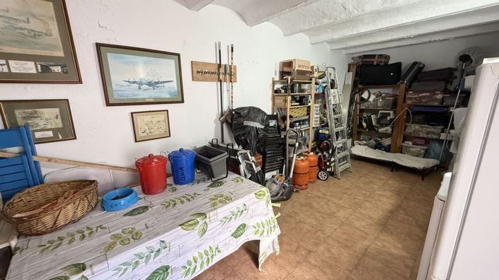 Image No.16-3 Bed Townhouse for sale