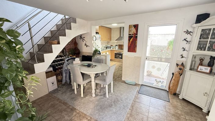 Image No.6-3 Bed Townhouse for sale