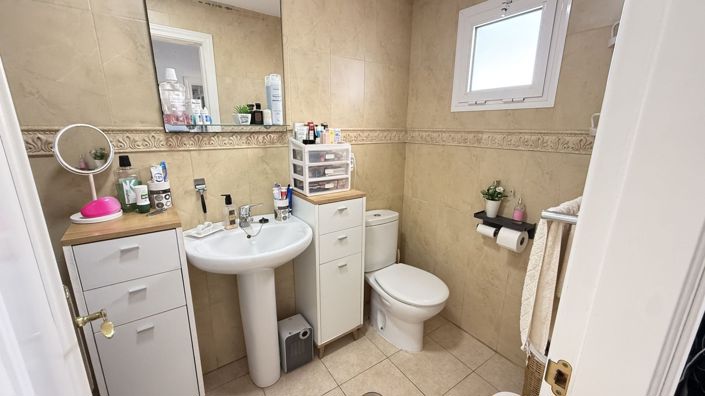 Image No.9-3 Bed Townhouse for sale