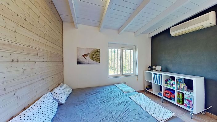 Image No.19-5 Bed Country House for sale