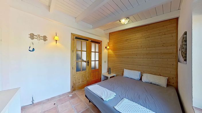 Image No.20-5 Bed Country House for sale