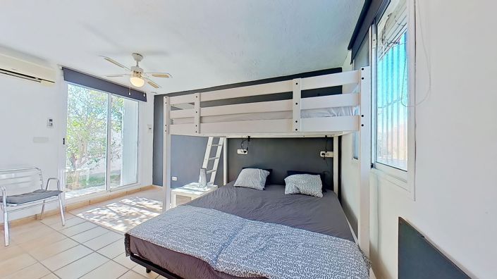 Image No.39-5 Bed Country House for sale