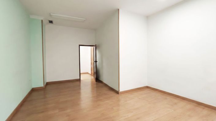 Image No.3-Commercial for sale