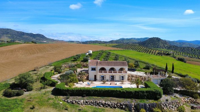 Image No.32-4 Bed Country House for sale