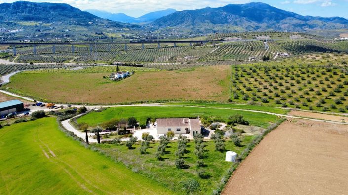 Image No.35-4 Bed Country House for sale