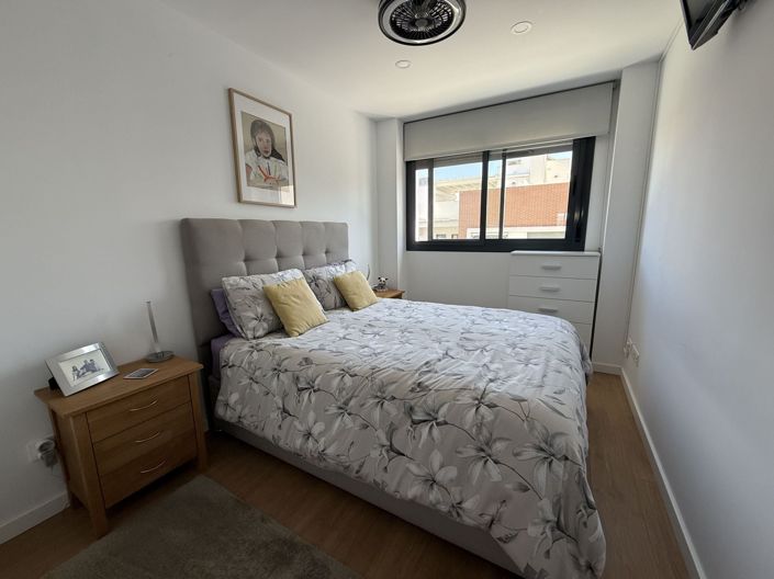 Image No.13-3 Bed Townhouse for sale