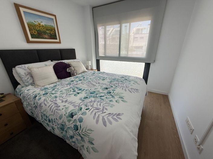 Image No.17-3 Bed Townhouse for sale