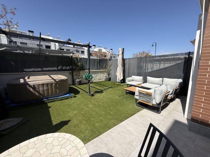 Image No.4-3 Bed Townhouse for sale