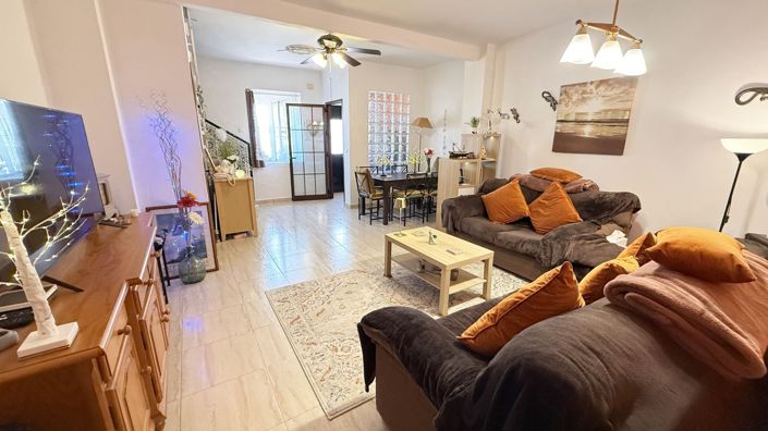 Image No.5-4 Bed Townhouse for sale