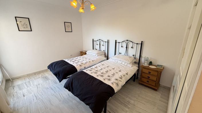 Image No.13-2 Bed Apartment for sale