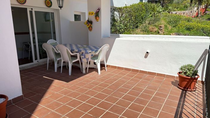 Image No.17-2 Bed Apartment for sale