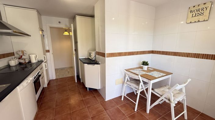 Image No.9-2 Bed Apartment for sale