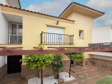 504a1fbe5c99e52d2e003a20d26806d9780f5abad03