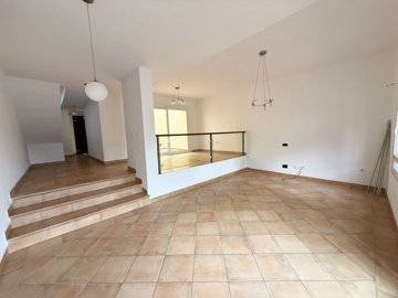 ab84cc22d070274853083a20d2680c86780261f1993