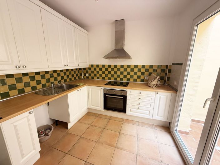 Image No.8-3 Bed Townhouse for sale