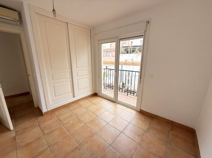 Image No.9-3 Bed Townhouse for sale