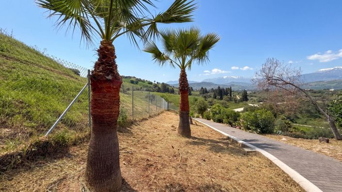 Image No.12-2 Bed Country House for sale