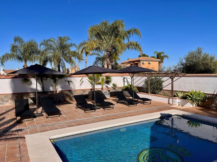 Image No.4-4 Bed Villa for sale