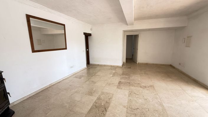 Image No.6-3 Bed Country House for sale