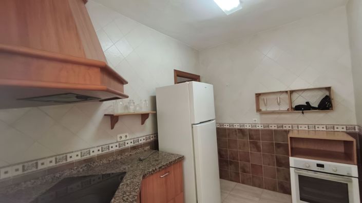 Image No.14-3 Bed Townhouse for sale