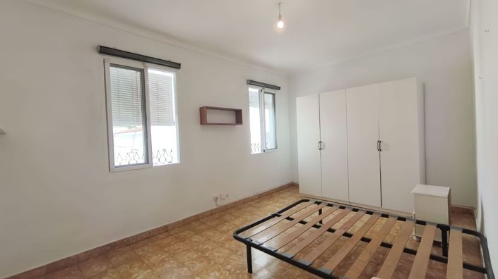 Image No.22-3 Bed Townhouse for sale