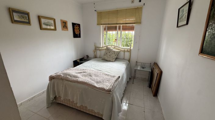 Image No.18-4 Bed Country House for sale