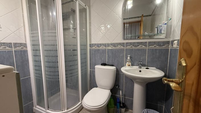 Image No.20-4 Bed Country House for sale