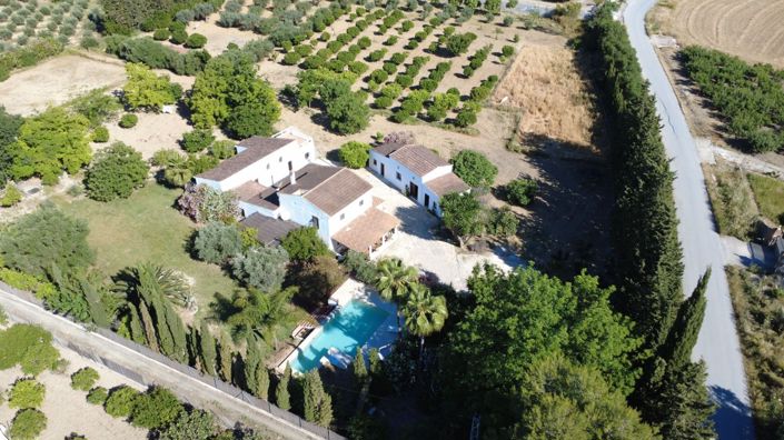 Image No.2-Maison de campagne de 7 chambres à vendre à Alhaurín el Grande