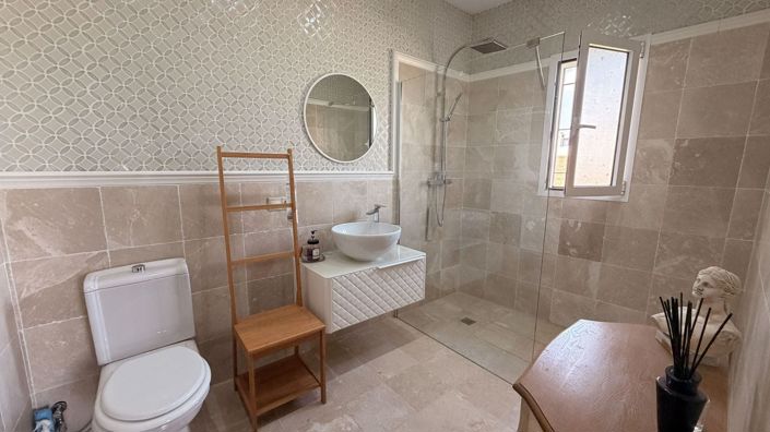 Image No.32-5 Bed Villa for sale