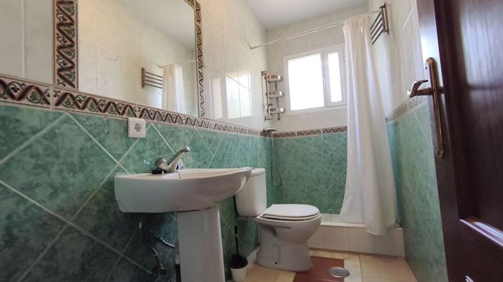 Image No.16-3 Bed Country House for sale