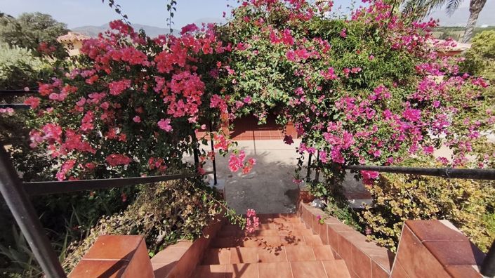 Image No.25-3 Bed Country House for sale